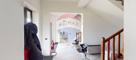 Lagerhaus in Traversetolo, Italy 700m², Nr. 309375 15