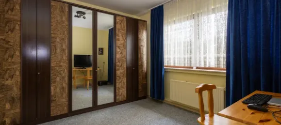 4 chambres Maison de ville à Rosrath, Germany No. 330904 10