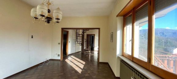 3 chambres Maison à Fontechiari, Italy No. 54562 3