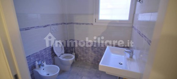 3 rooms Commercial property in Bologna, Italy No. 116573 15