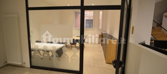 3 rooms Commercial property in Bologna, Italy No. 116573 4