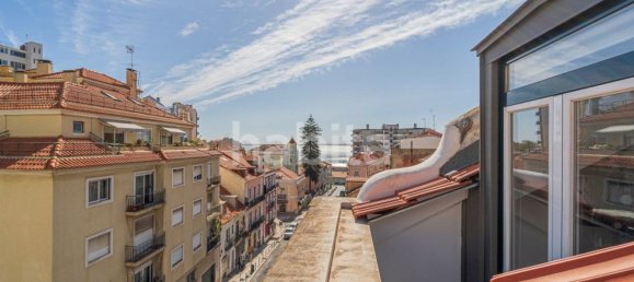 2 bedrooms Apartment in Lisbon, Portugal No. 162731 2