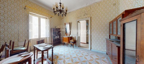 Дом с 6 комнатами в Scorrano, Италия № 133394 2