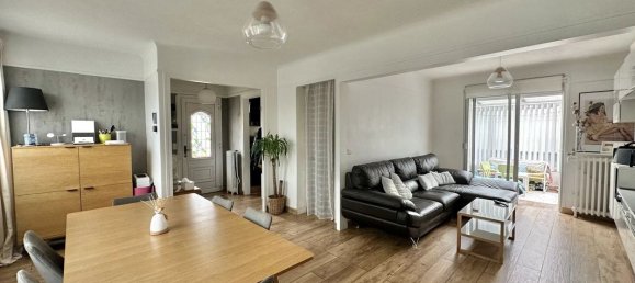 Casa de 3 dormitorios en Neuilly-sur-Marne, France No. 177923 2