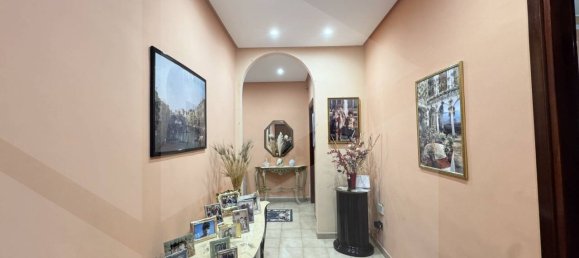 4-salle Appartement à Noicattaro, Italy No. 19061 11