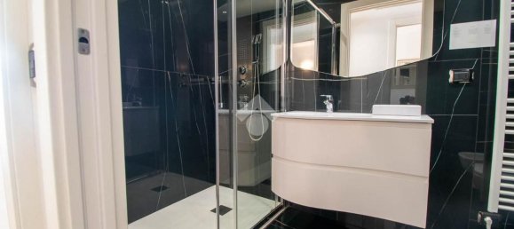 3-salle Appartement à Padenghe sul Garda, Italy No. 71798 15