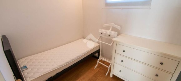 3-salle Appartement à Padenghe sul Garda, Italy No. 71798 12