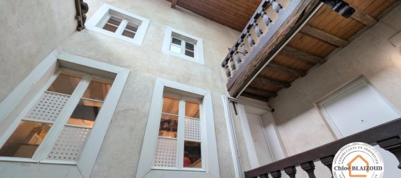 Dúplex de 2 dormitorios en Bourg-en-Bresse, France No. 202072 9