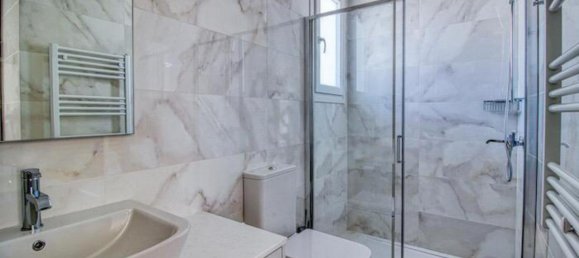 3 bedrooms Apartment in Limassol, Cyprus No. 12854 10