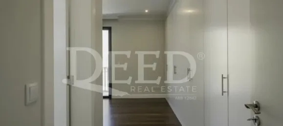 3 bedrooms House in Funchal, Portugal No. 95154 10