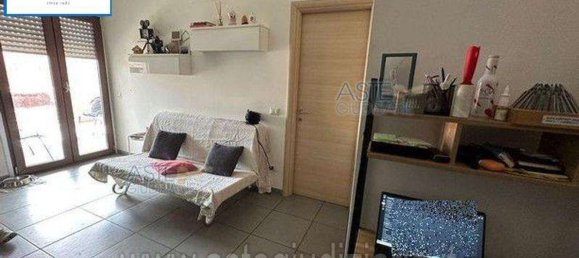 52m² Garage in Rome, Italy No. 28110 11