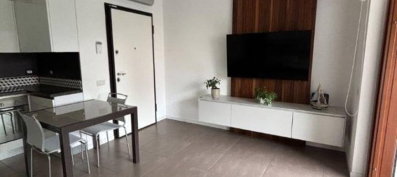 2 bedrooms Apartment in Desio, Italy No. 374328 12