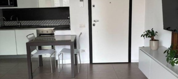 2 bedrooms Apartment in Desio, Italy No. 374328 10