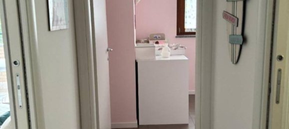 2 bedrooms Apartment in Desio, Italy No. 374328 19