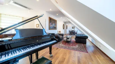 6 rooms Penthouse in Mariahilf, Austria No. 132716