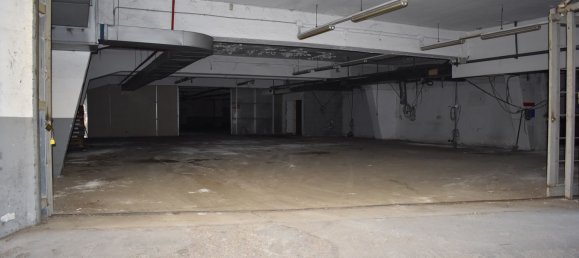 1200m² Commercial property in Rome, Italy No. 62215 12