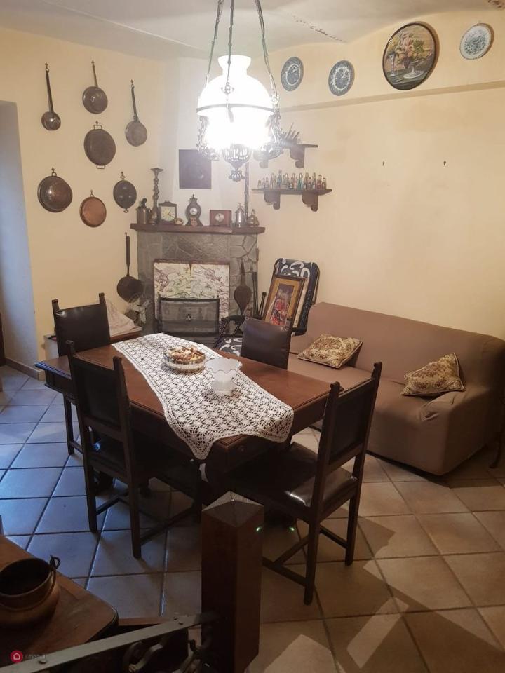 Дом с 5 комнатами в Черезето, Италия № 224833