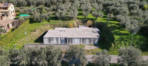 2880m² Land in Tuoro sul Trasimeno, Italy No. 155513 11