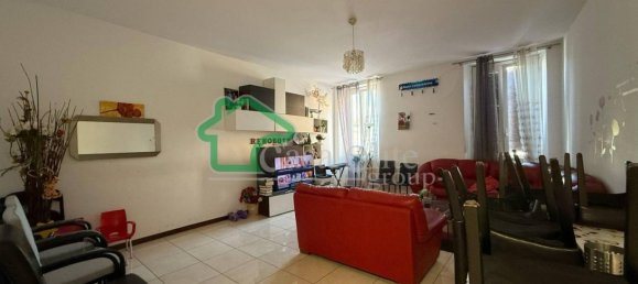 Apartamento T2 em Lodi, Italy N.º 285562 4