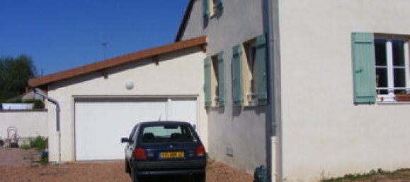 3 bedrooms House in Chambilly, France No. 192319 3