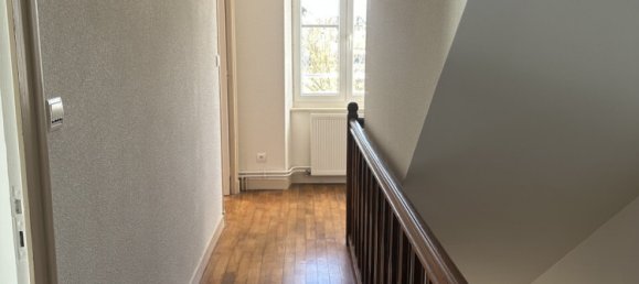 3 bedrooms House in Chambilly, France No. 192319 17