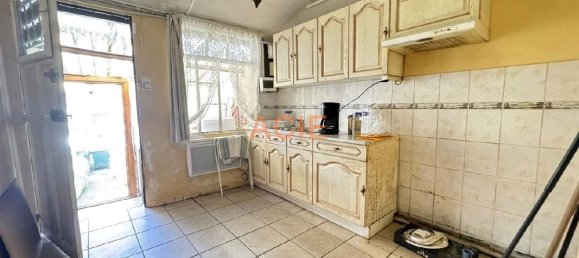 2 bedrooms House in Marly-la-Ville, France No. 167851 3