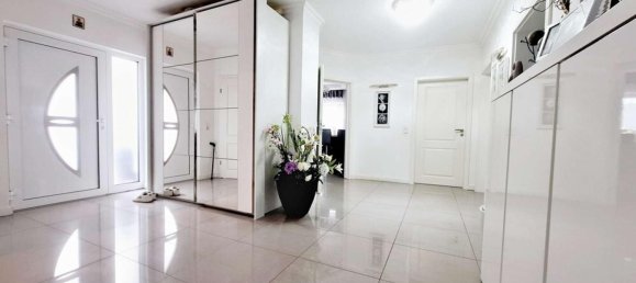 Bungalow de 2 dormitorios en Herford, Germany No. 52725 5