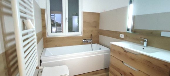 4غرفة فيلا في Locate di Triulzi, Italy رقم 85893 19