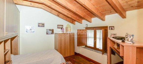 Квартира с 3 комнатами в Сенна Комаско, Италия № 17603 15