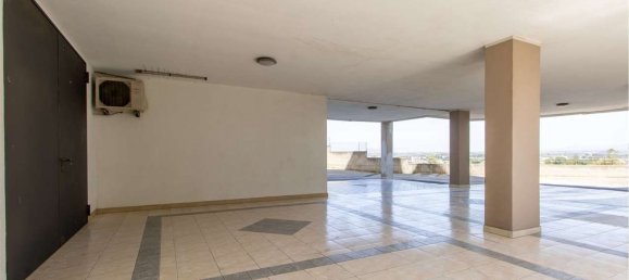 108m² Commercial property in Selargius, Italy No. 265719 2