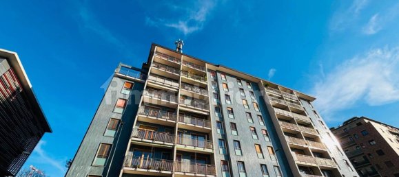 1 bedroom Apartment in Milan, Italy No. 239616 20