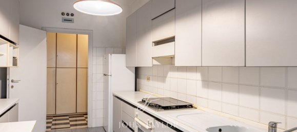 5 rooms Apartment in Milan, Italy No. 244108 15