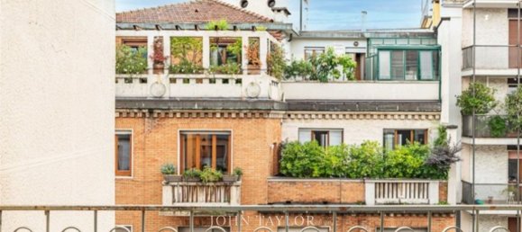 5 rooms Apartment in Milan, Italy No. 244108 23