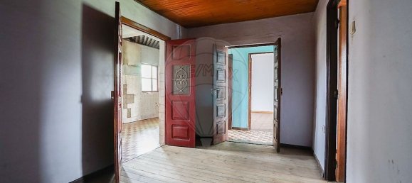 Casa de 3 dormitorios en Povoa de Lanhoso, Portugal No. 186044 22