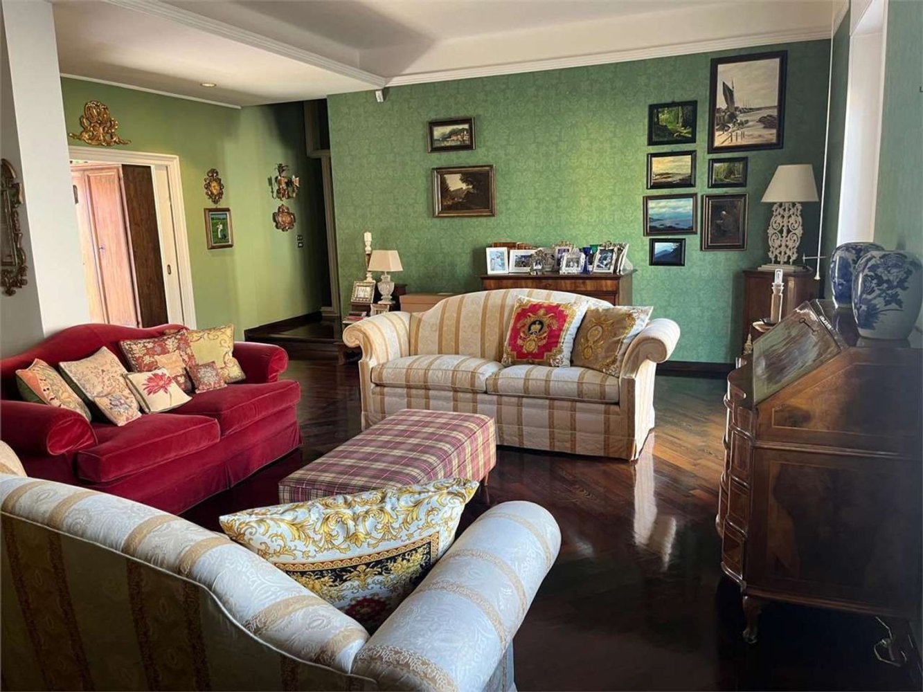 6-Zimmer Wohnung in Ancona, Italy, Nr. 98726