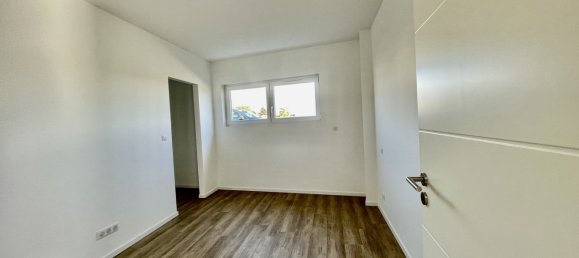 Apartamento de 3 dormitorios en Truchtersheim, France No. 57846 8