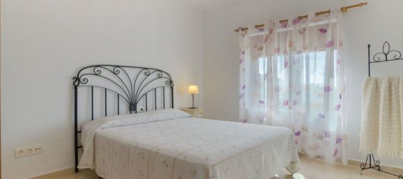 Дом с 4 спальнями в Эстепона, Испания № 135354 20