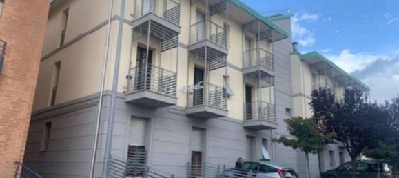 2 Schlafzimmer Wohnung in Asciano, Italy, Nr. 357568 12