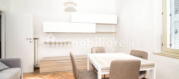 2 bedrooms Apartment in Modena, Italy No. 215637 2