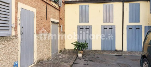 2 bedrooms Apartment in Modena, Italy No. 215637 26