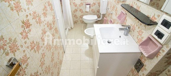2 bedrooms Apartment in Modena, Italy No. 215637 21