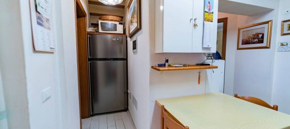 4 bedrooms House in Medole, Italy No. 260176 9