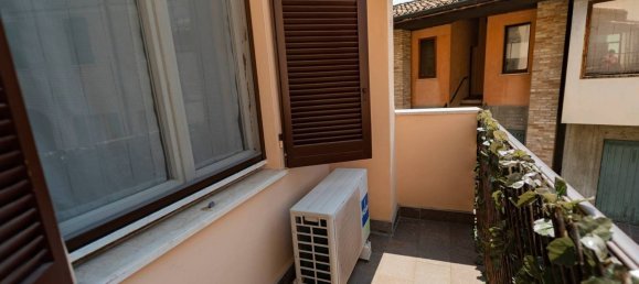 4 bedrooms House in Medole, Italy No. 260176 16