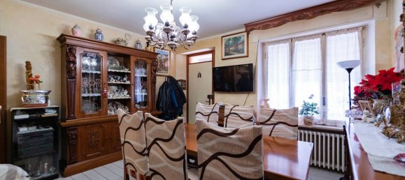 4 bedrooms House in Medole, Italy No. 260176 5