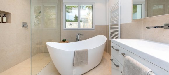 4 bedrooms Villa in Costa D'en Blanes, Spain No. 259584 11