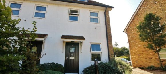 Studio in West Drayton, United Kingdom No. 8616 5