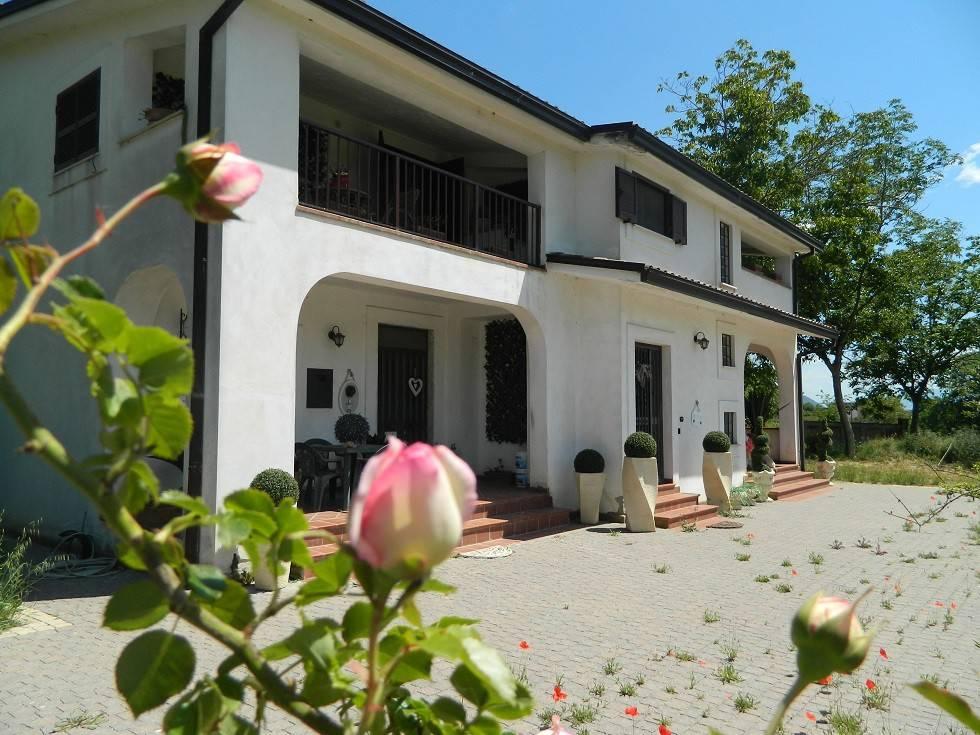 4-salle Villa à Castrocielo, Italy No. 140413