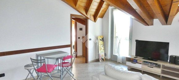 Apartamento de 1 dormitorio en Sesto Calende, Italy No. 169428 5