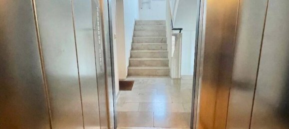 2غرفة شقة في Fennpfuhl, Germany رقم 46616 3