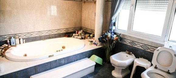 Villa T4 em Thermaic Gulf, Greece N.º 5950 23